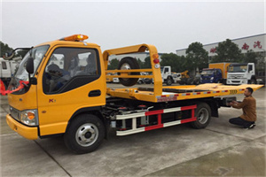 湘桥区哪里有拖车服务