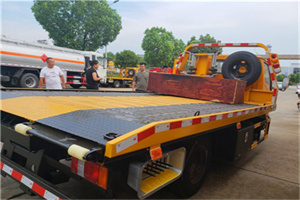 湘桥区附近拖车电话号码服务