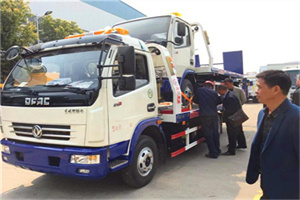 湘桥区汽车道路救援拖车价格